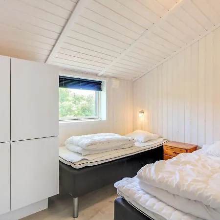 Dom wakacyjny Holiday Aviva - 600m From The Sea In Western Jutland By Interhome *